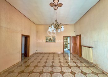 Foto 6 - Trilocale Via Libia
 
28, Andria - foto 6