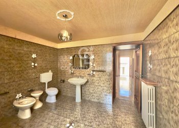 Foto 14 - Trilocale Via Libia
 
28, Andria - foto 14