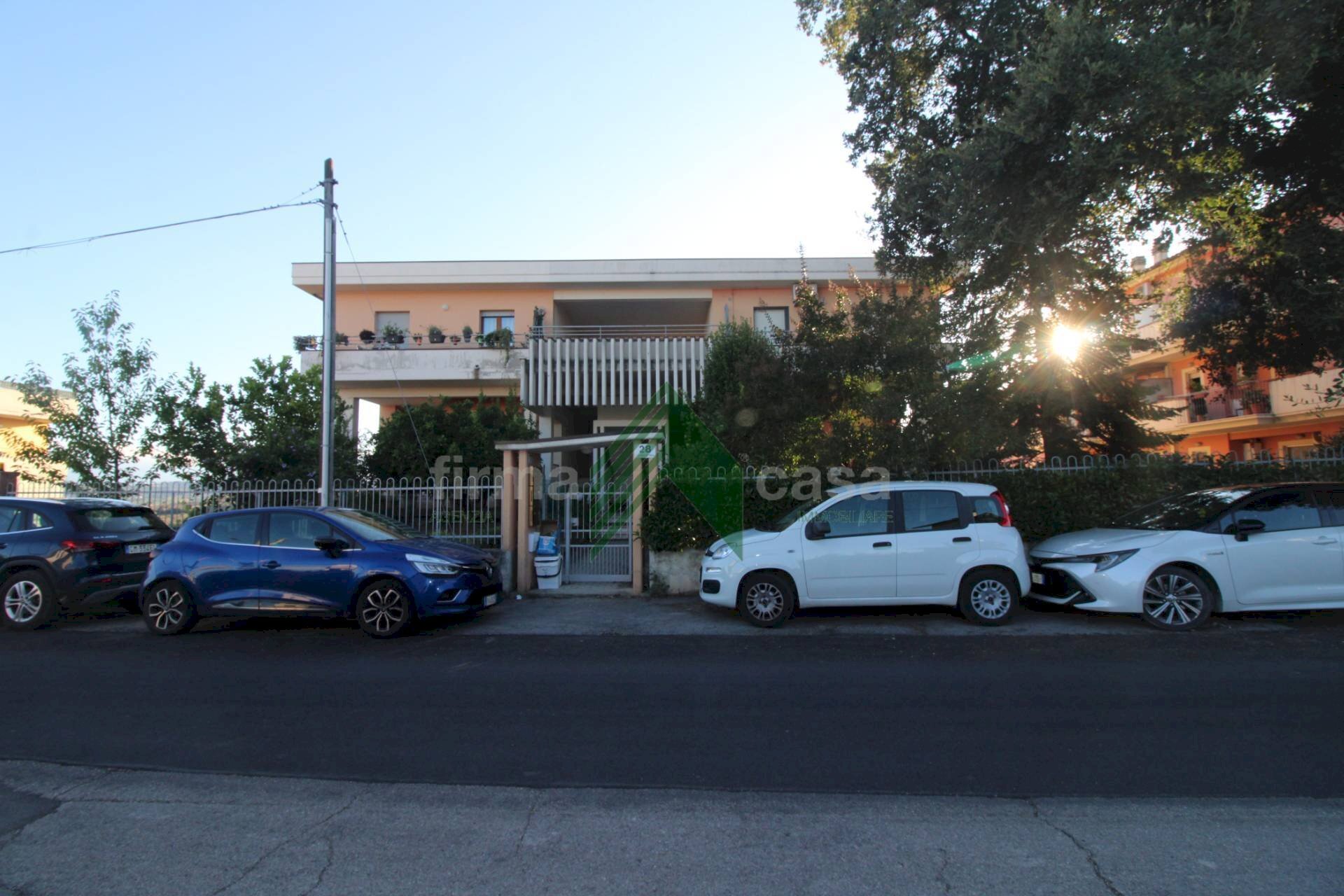 Foto 1 - Four-room apartment via Costa del Monte
 
38, Mosciano Sant'Angelo - photo 1