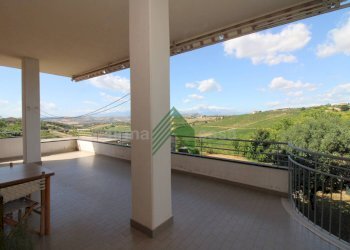 Foto 27 - Quadrilocale via Costa del Monte
 
38, Mosciano Sant'Angelo - foto 27