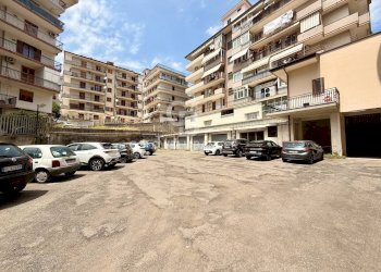 Foto 20 - Shop via John Fitzgerald Kennedy
 
51, Acireale - photo 20