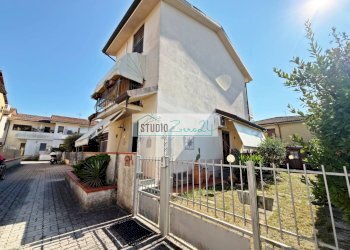 Foto 3 - Casa semi indipendente Quartiere Matteotti, Viareggio - foto 3