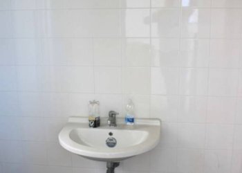 Bagno - Ufficio strada Regionale Formia-Cassino, Spigno Saturnia - foto 8