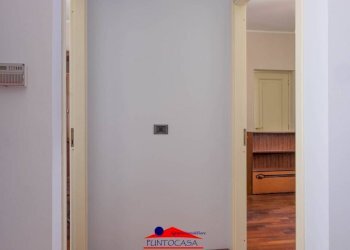 Corridoio - Villa via San Giacomo, 1, Busca - foto 30