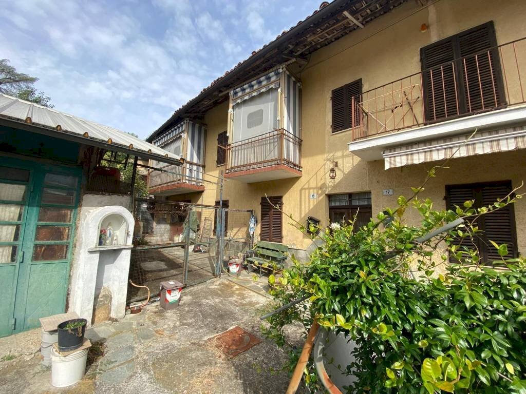 Giardino - Rustico via Gibellini, Pecetto Torinese - foto 2