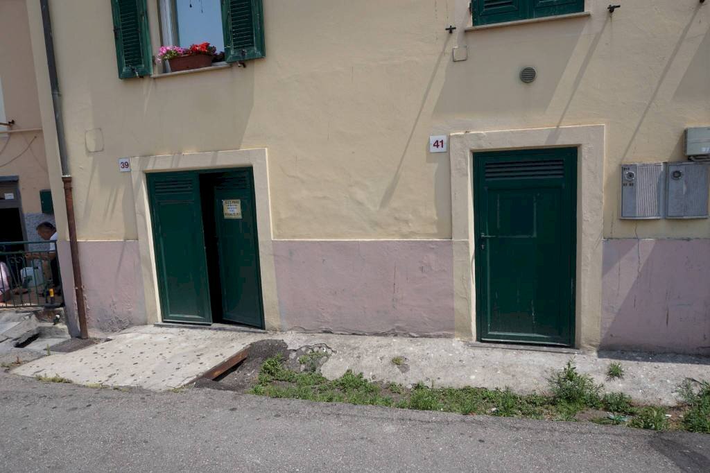 Ingresso - Warehouse via 5 Maggio, 39r, Genova (neighborhood Quarto) - photo 1