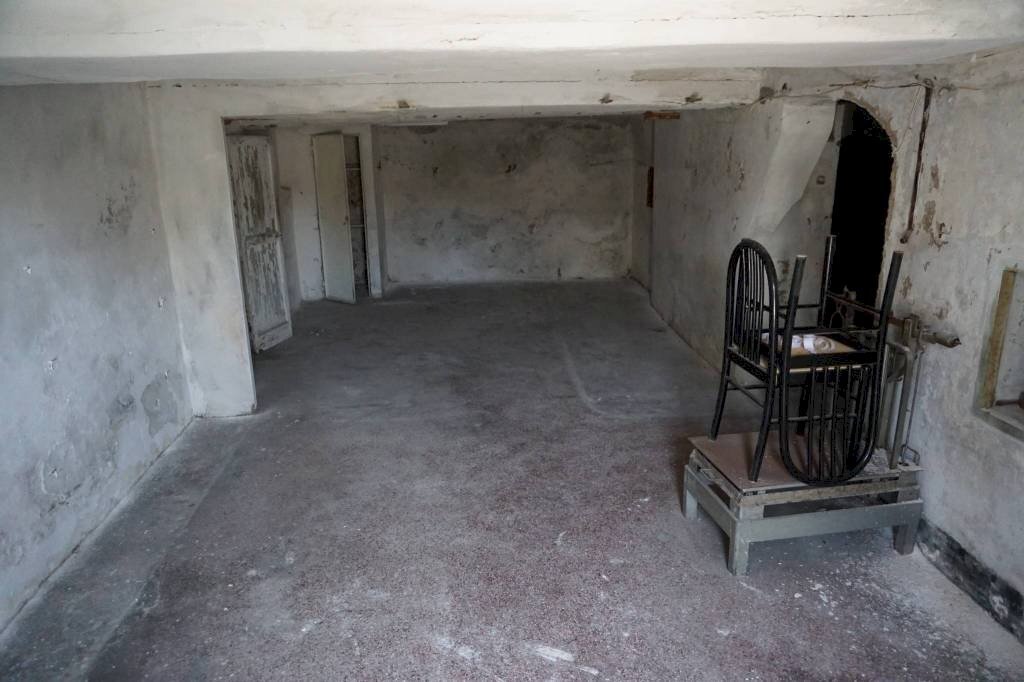 Magazzino - Warehouse via 5 Maggio, 39r, Genova (neighborhood Quarto) - photo 3