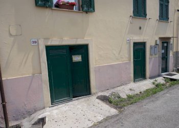 Ingresso - Warehouse via 5 Maggio, 39r, Genova (neighborhood Quarto) - photo 2