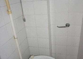Bagno - Negozio via Luigi Dottesio, 56r, Genova (zona Sampierdarena) - foto 8