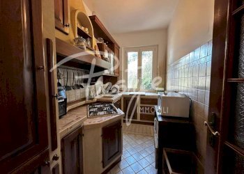 Cucina - Villa via Proffiano, La Spezia - foto 10