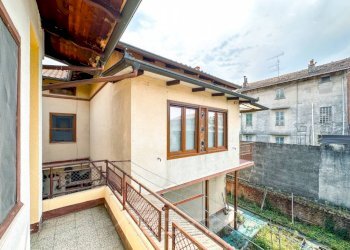 Balcone - Casa indipendente vicolo Ardito 9, Gattinara - foto 6