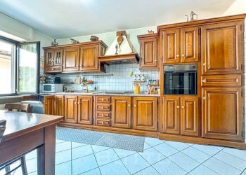 Cucina - Casa indipendente vicolo Ardito 9, Gattinara - foto 13