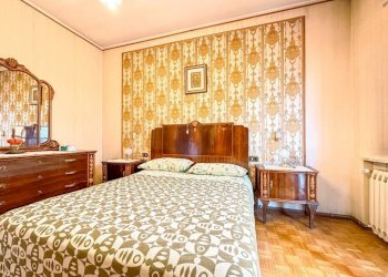 Camera da letto - Casa indipendente vicolo Ardito 9, Gattinara - foto 20