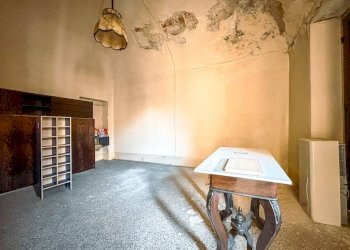 Cucina - Monolocale via Gioberti, 30, Gattinara - foto 7