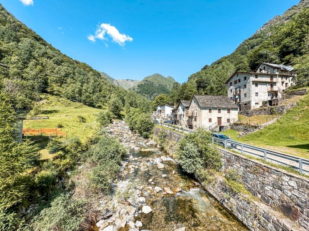 Vista - Two-room apartment Frazione Santa Maria 1, Fobello - photo 3