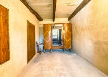 Cantina - Villa a Schiera Località Pianaccia - via Negri, 6, Grignasco - foto 6