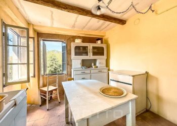 Salone - Villa a Schiera Località Pianaccia - via Negri, 6, Grignasco - foto 7