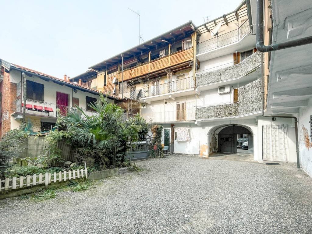 Cortile interno - Rustico via Gallarini 3, Ghemme - foto 1