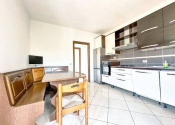 Cucina - Casa indipendente corso vercelli, 335, Gattinara - foto 8