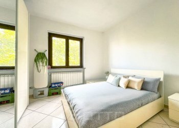 Camera da letto - Casa indipendente corso vercelli, 335, Gattinara - foto 11