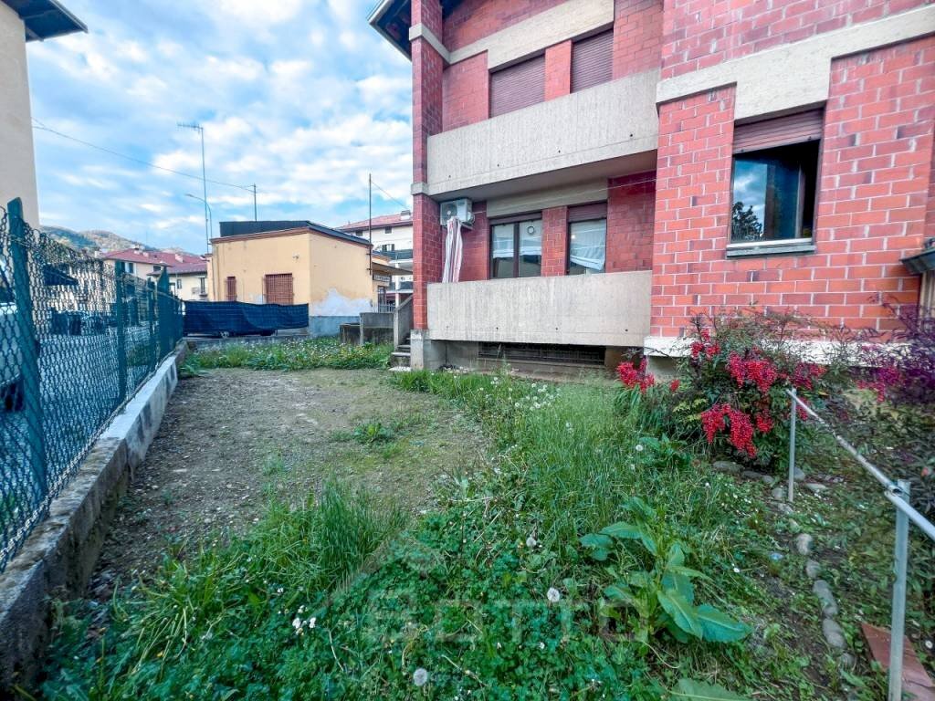 Giardino - Trilocale via 4 novembre, 10/A, Grignasco - foto 3