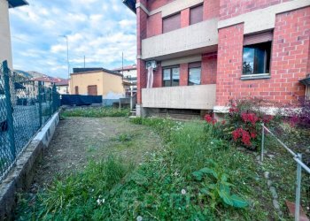 Giardino - Trilocale via 4 novembre, 10/A, Grignasco - foto 3