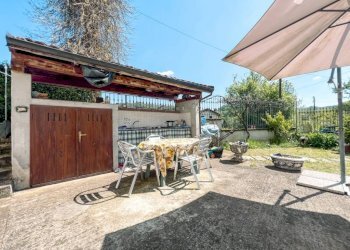 Box auto - Villa FRAZIONE MOLINO 2, Guardabosone - foto 5