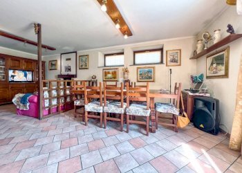 Salone - Villa FRAZIONE MOLINO 2, Guardabosone - foto 12