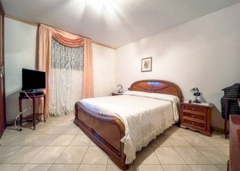 Camera da letto - Villa FRAZIONE MOLINO 2, Guardabosone - foto 18