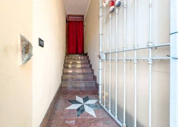 Interno palazzo - Villa FRAZIONE MOLINO 2, Guardabosone - foto 23