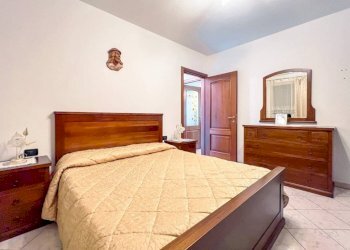 Camera da letto - Villa FRAZIONE MOLINO 2, Guardabosone - foto 35