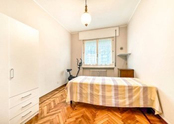 Camera da letto - Trilocale via DON CARLO CERRI 16, Borgosesia - foto 6