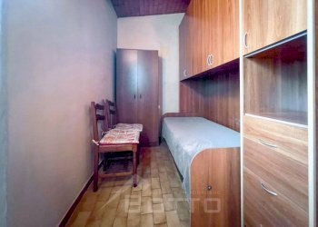 Camera da letto - Bilocale piazza garibaldi n 17, Grignasco - foto 12