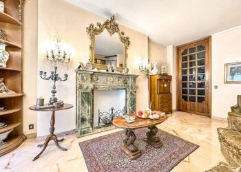 Salone - Appartamento corso Giuseppe Garibaldi 21, Gattinara - foto 5