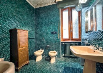 Bagno - Appartamento corso Giuseppe Garibaldi 21, Gattinara - foto 19