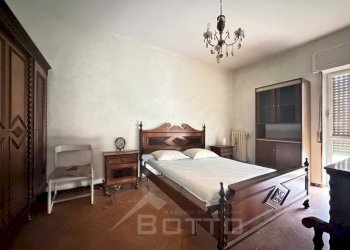 Camera da letto - Three-room apartment via Professor Sella 1, Quarona - photo 6