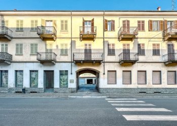 Facciata - Trilocale via roma 33, Brusnengo - foto 2