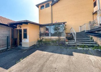 Giardino - Casa indipendente Frazione Crabia 20, Cellio con Breia - foto 32