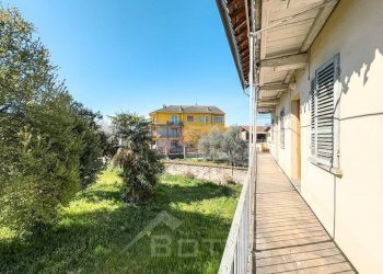 Balcone - Casa indipendente via Caterina Minoretti 3, Carpignano Sesia - foto 11