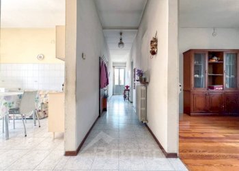 Corridoio - Trilocale via Rosa Massara, 19, Grignasco - foto 6