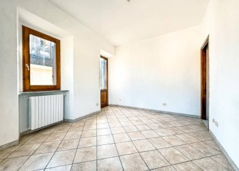 Stanza non arredata - Stabile - Palazzo via Dante Alighieri 4, Cavallirio - foto 6