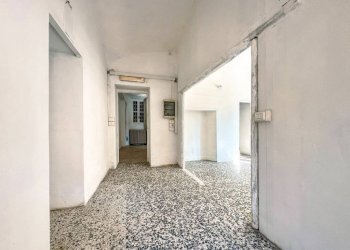 Interno palazzo - Stabile - Palazzo via Dante Alighieri 4, Cavallirio - foto 22