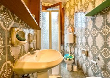 Bagno - Stabile - Palazzo via Dante Alighieri 4, Cavallirio - foto 24