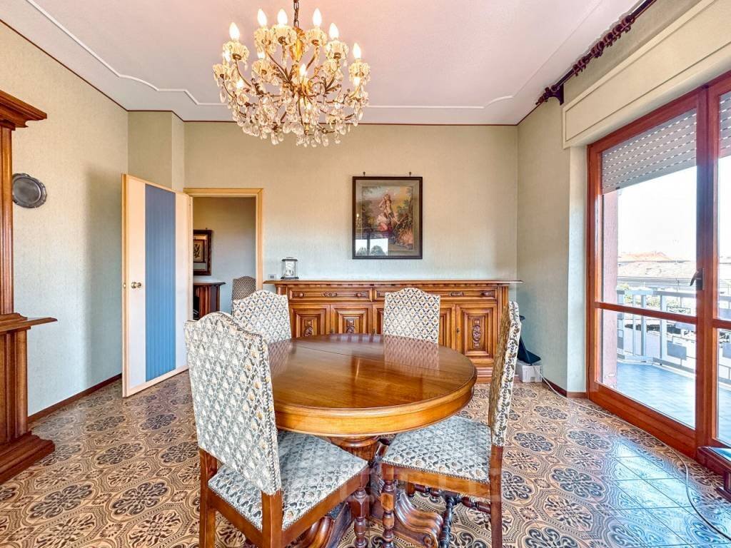 Salone - Trilocale viale Guglielmo Marconi, 72, Gattinara - foto 2