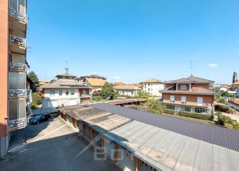 Vista - Trilocale viale Guglielmo Marconi, 72, Gattinara - foto 5