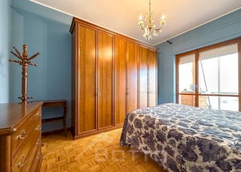 Camera da letto - Trilocale viale Guglielmo Marconi, 72, Gattinara - foto 11