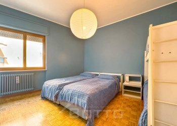 Camera da letto - Trilocale viale Guglielmo Marconi, 72, Gattinara - foto 13