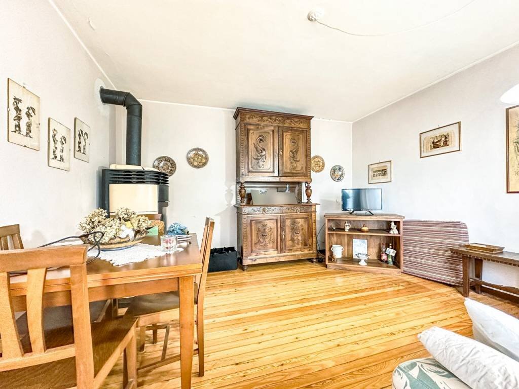 Salone - Casa indipendente FRAZIONE UCCELLI, Caprile - foto 2