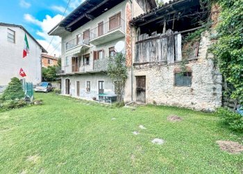 Giardino - Casa indipendente FRAZIONE UCCELLI, Caprile - foto 1