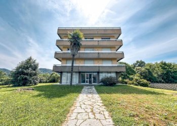 Facciata - Appartamento via Giacomo Matteotti, 155, Prato Sesia - foto 3